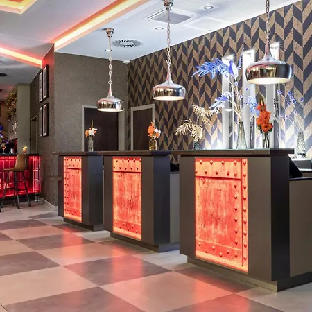 Hotel Leonardo 4*