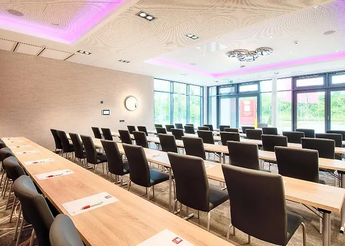 Leonardo מלון 4*