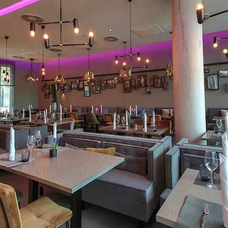 Leonardo Hotel 4*