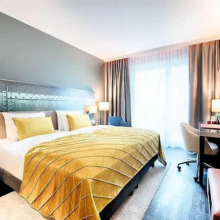 Leonardo Hotell 4*