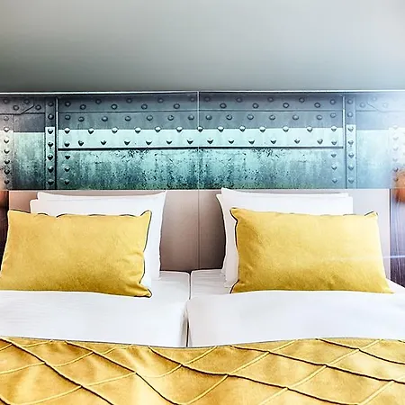 Hotell Leonardo 4*