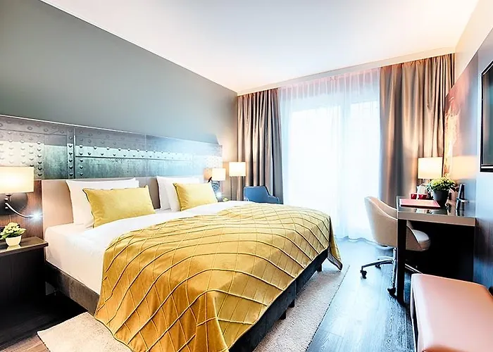 Leonardo Hotel 4*