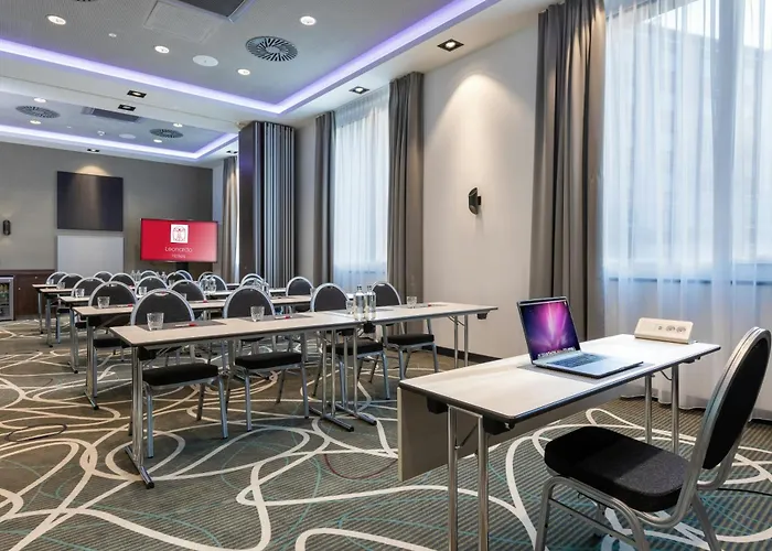 Leonardo Hotel 4*